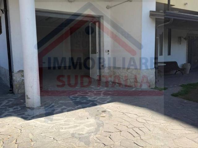 Immobile in affitto a Giugliano in Campania NA