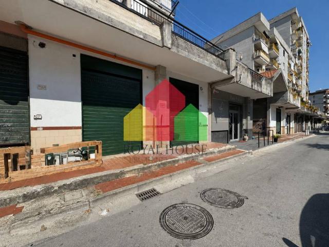 Immobile in affitto a Giugliano in Campania NA