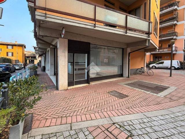 Immobile in affitto a Desenzano del Garda BS