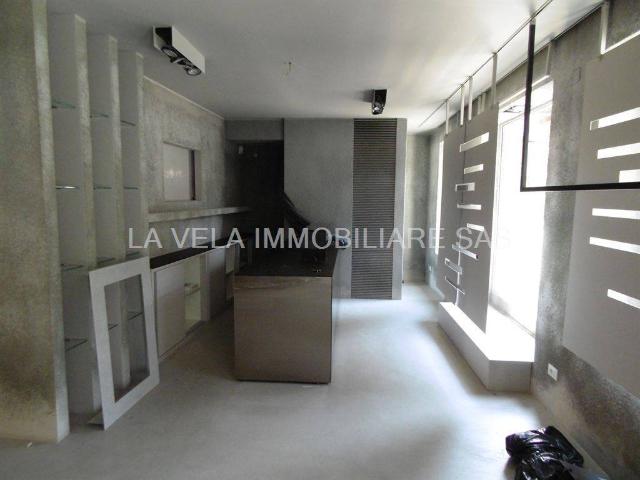 Immobile in affitto a Desenzano del Garda BS