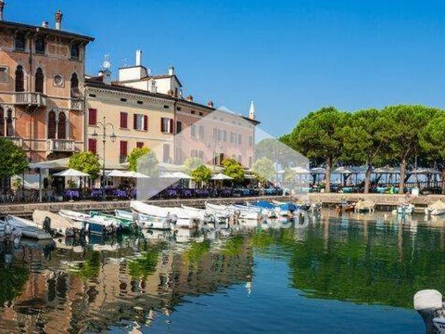 Immobile in affitto a Desenzano del Garda BS