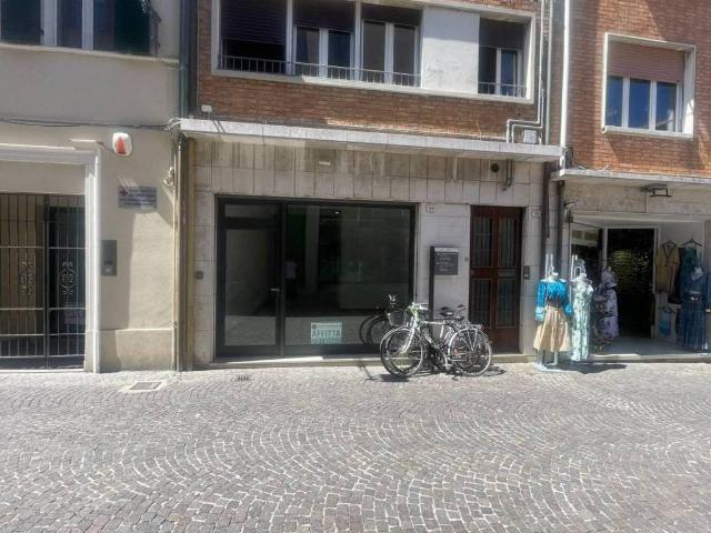 Immobile in affitto a Fano PU