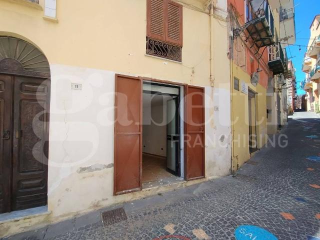 Immobile in affitto a Monte di Procida NA