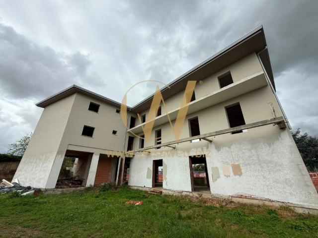 Immobile in affitto a San Nicola la Strada CE