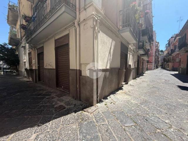 Immobile in affitto a Pozzuoli NA