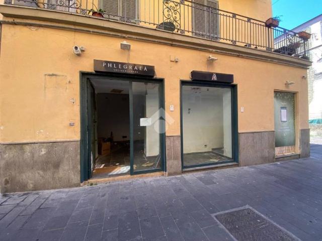 Immobile in affitto a Pozzuoli NA