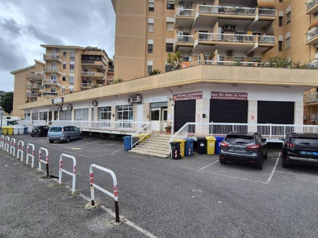 Immobile in affitto a Pomezia RM