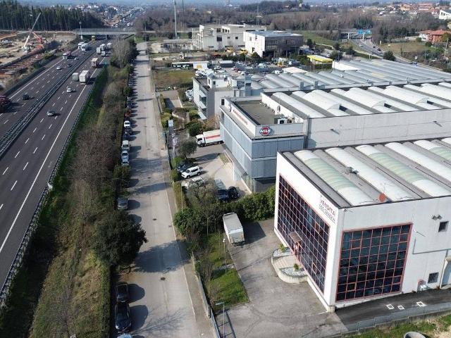 Immobile in affitto a Peschiera del Garda VR