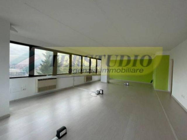 Immobile in affitto a Vaprio d'Adda MI