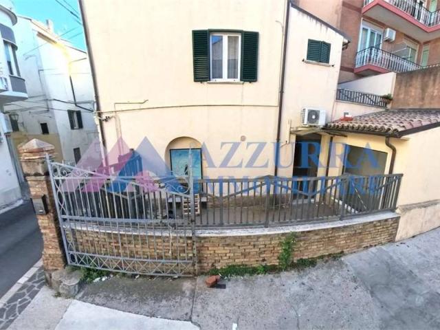 Immobile in affitto a Vasto CH