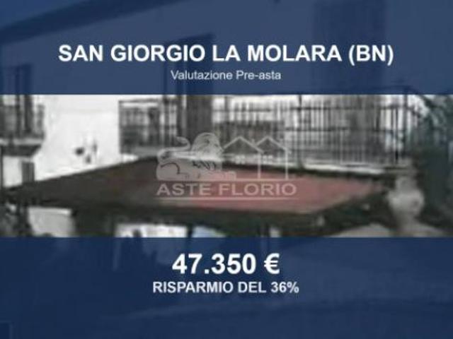 Immobile in asta di 140 m con più di 5 locali in vendita a San Giorgio la Molara