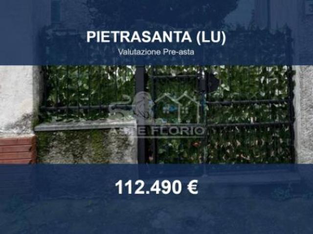 Immobile in asta di 140 m in vendita a Pietrasanta