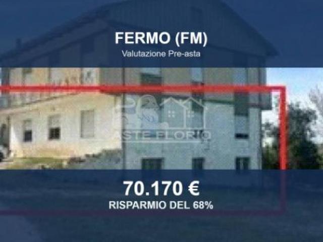 Immobile in asta di 141 m con più di 5 locali e box auto in vendita a Fermo