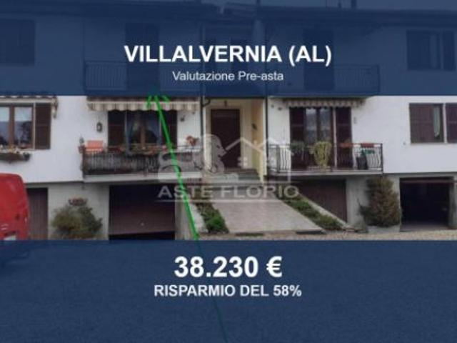 Immobile in asta di 142 m con più di 5 locali e box auto in vendita a Villalvernia