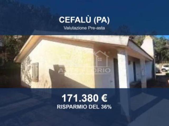 Immobile in asta di 142 m in vendita a Cefalù
