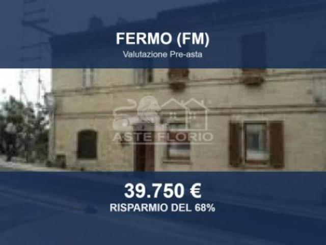 Immobile in asta di 142 m in vendita a Fermo