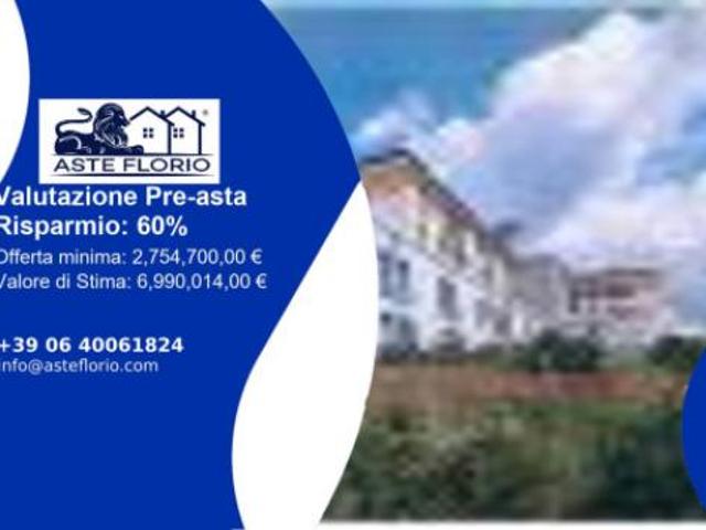 Immobile in asta di 14 m con più di 5 locali in vendita a Olmedo