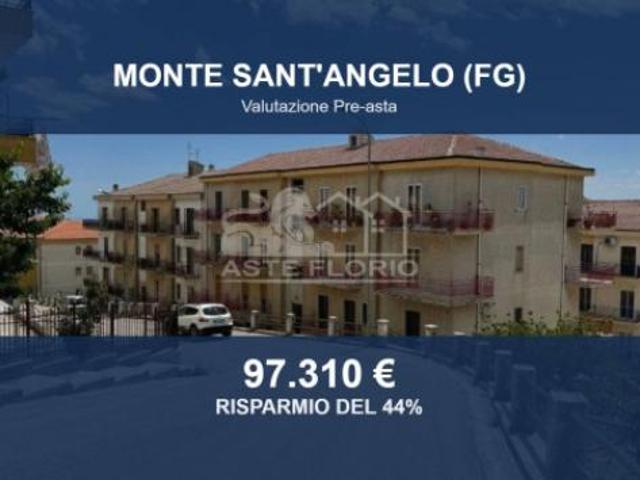 Immobile in asta di 147 m con più di 5 locali e box auto in vendita a Monte Sant'Angelo