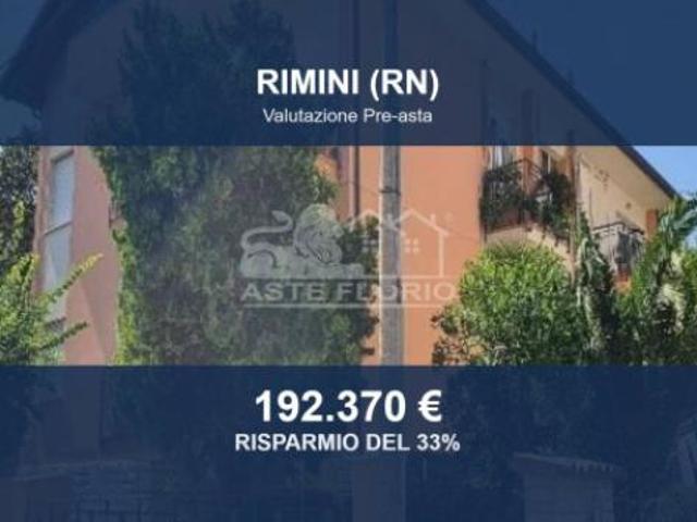 Immobile in asta di 147 m con più di 5 locali e box auto in vendita a Rimini