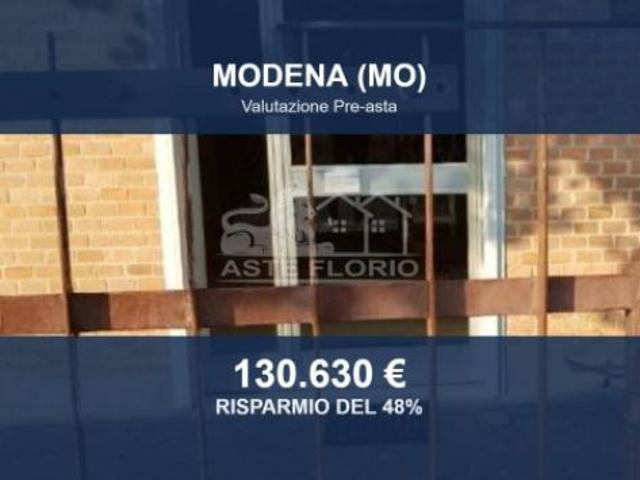 Immobile in asta di 144 m in vendita a Modena