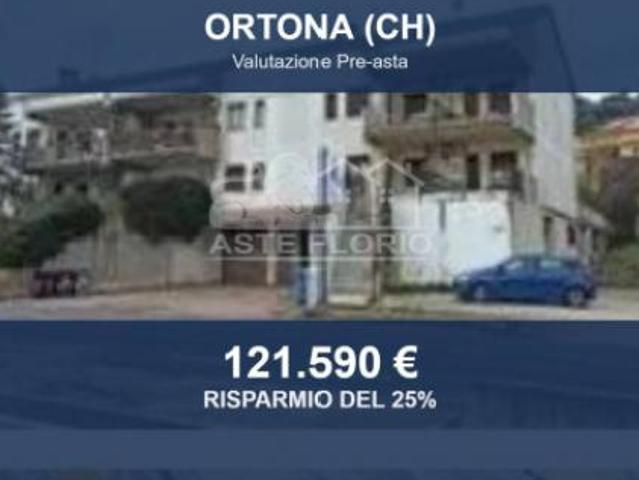 Immobile in asta di 145 m con più di 5 locali e box auto doppio in vendita a Ortona