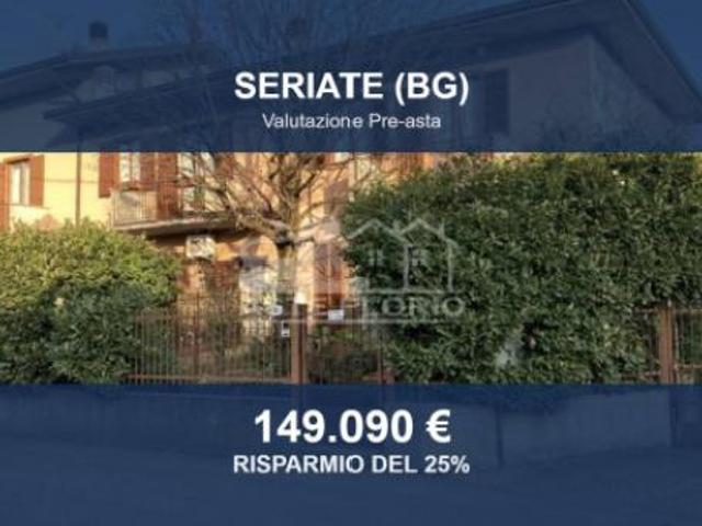Immobile in asta di 145 m con più di 5 locali e box auto in vendita a Seriate