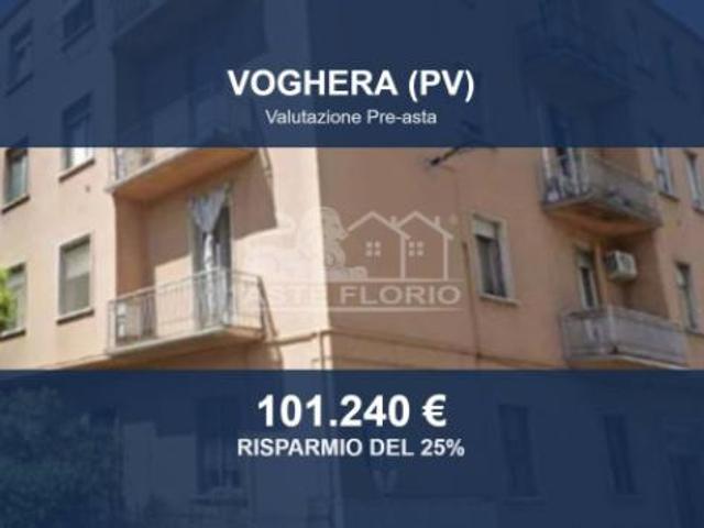 Immobile in asta di 145 m con più di 5 locali in vendita a Voghera