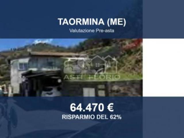 Immobile in asta di 145 m in vendita a Taormina