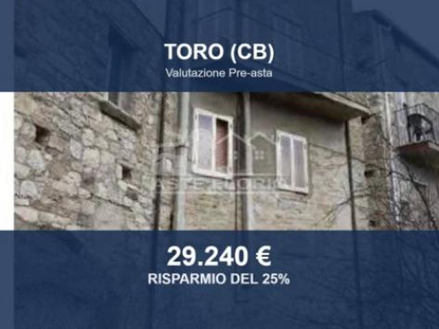 Immobile in asta di 146 m con più di 5 locali in vendita a Toro