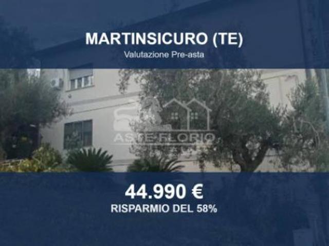 Immobile in asta di 148 m con più di 5 locali in vendita a Martinsicuro