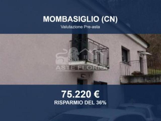 Immobile in asta di 148 m con più di 5 locali in vendita a Mombasiglio