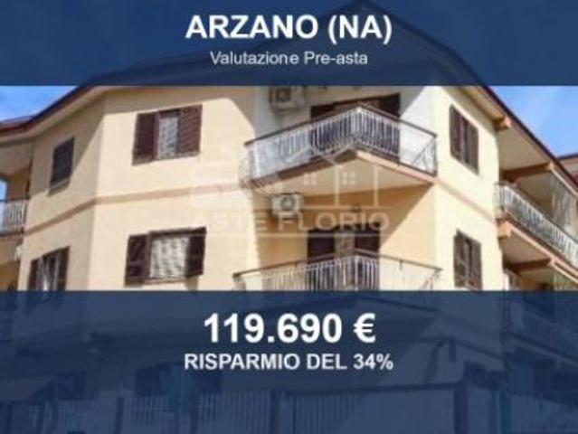 Immobile in asta di 148 m con più di 5 locali in vendita a Arzano