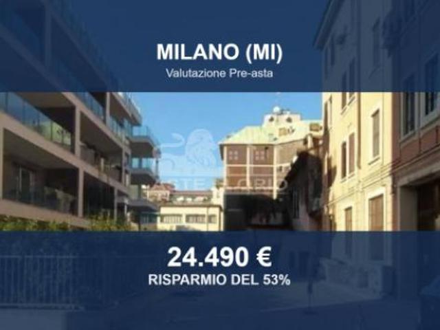 Immobile in asta di 14 m in vendita a Milano
