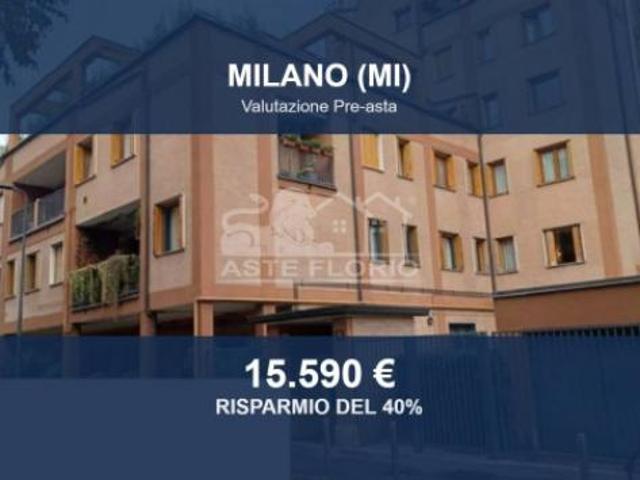 Immobile in asta di 14 m in vendita a Milano