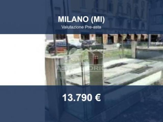 Immobile in asta di 14 m in vendita a Milano