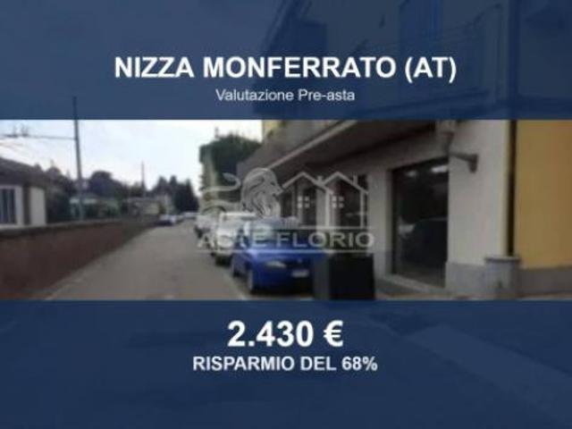 Immobile in asta di 14 m in vendita a Nizza Monferrato