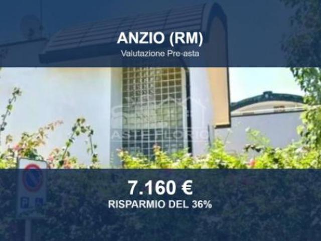 Immobile in asta di 14 m in vendita a Anzio