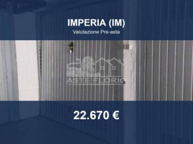 Immobile in asta di 14 m in vendita a Imperia
