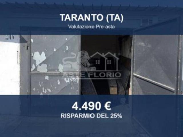 Immobile in asta di 14 m in vendita a Taranto