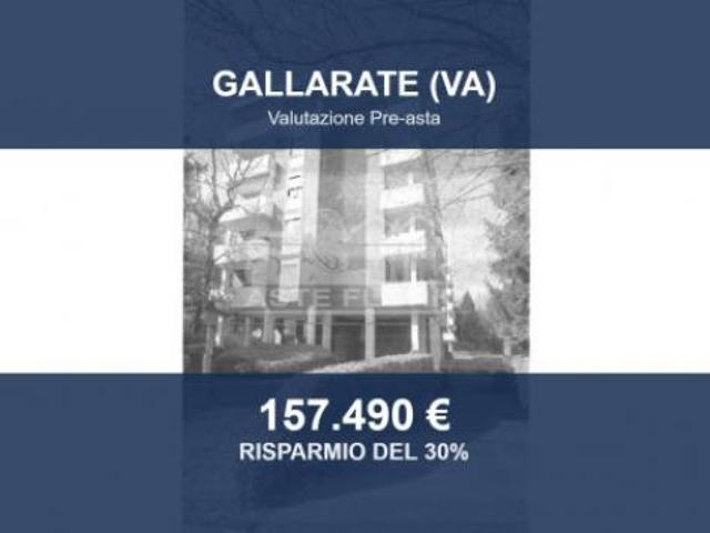 Immobile in asta di 153 m con più di 5 locali e box auto in vendita a Gallarate