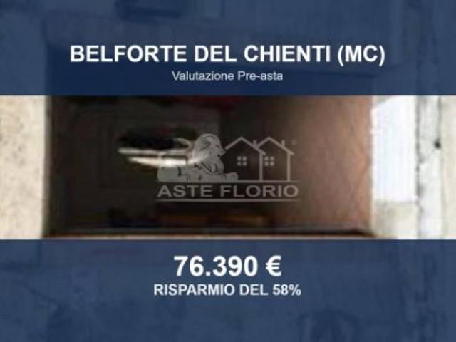 Immobile in asta di 150 m, box auto in vendita a Belforte del Chienti