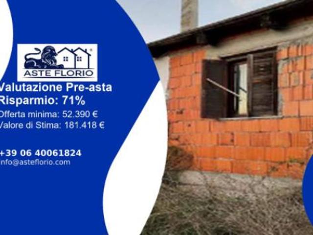 Immobile in asta di 150 m in vendita a Olbia