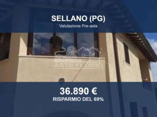 Immobile in asta di 151 m, box auto in vendita a Sellano