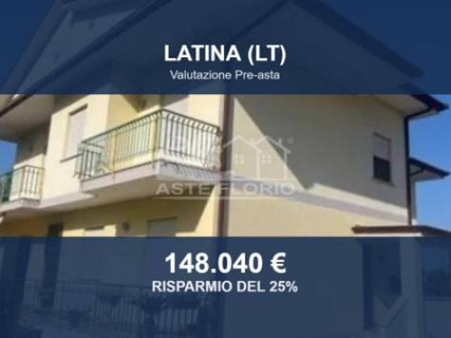 Immobile in asta di 151 m con più di 5 locali in vendita a Latina