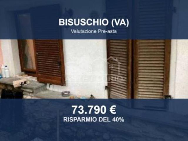 Immobile in asta di 157 m in vendita a Bisuschio