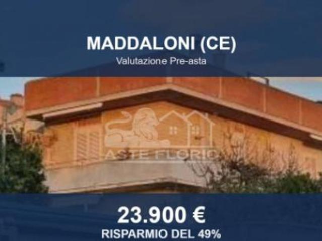 Immobile in asta di 157 m in vendita a Maddaloni