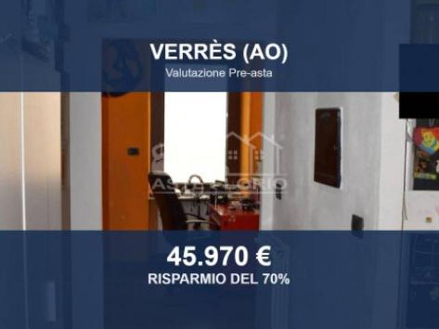 Immobile in asta di 154 m con più di 5 locali in vendita a Verrès