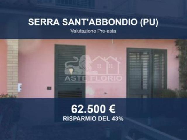 Immobile in asta di 155 m con più di 5 locali e box auto in vendita a Serra Sant'Abbondio