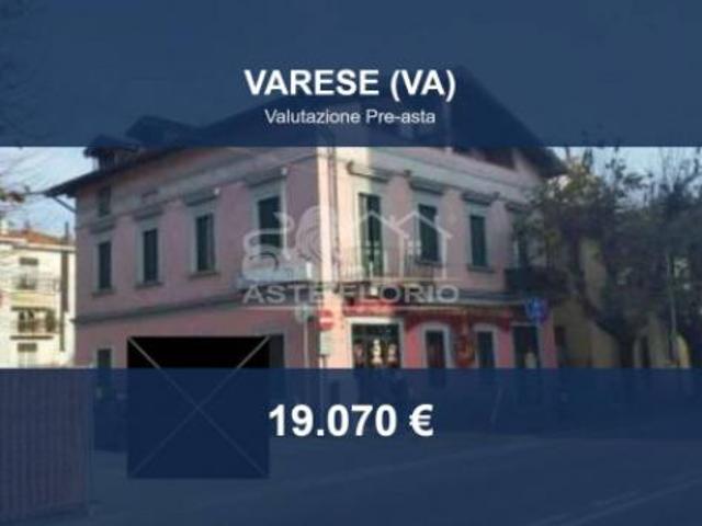 Immobile in asta di 155 m in vendita a Varese