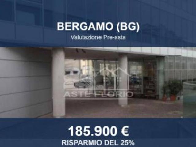 Immobile in asta di 158 m in vendita a Bergamo